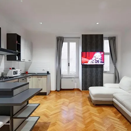 Piazza Venezia Design Apartment Rome