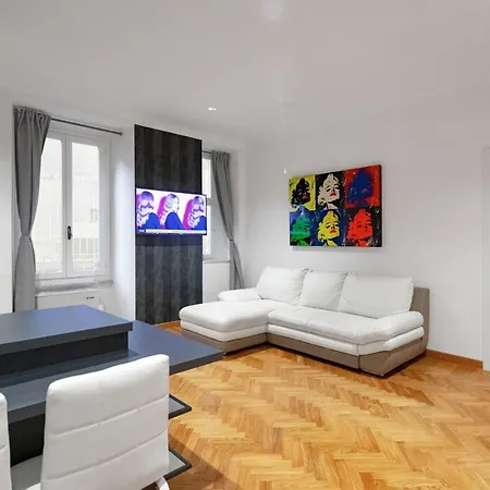 Apartment Piazza Venezia Design *