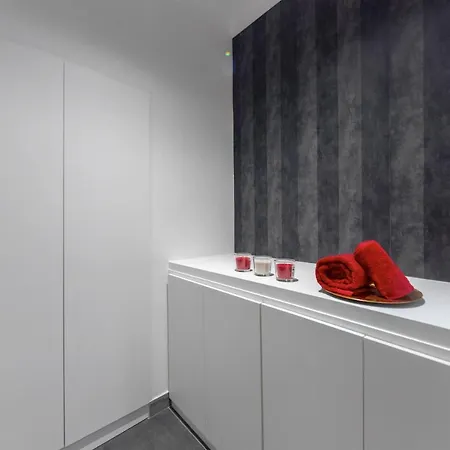 Piazza Venezia Design Apartment *